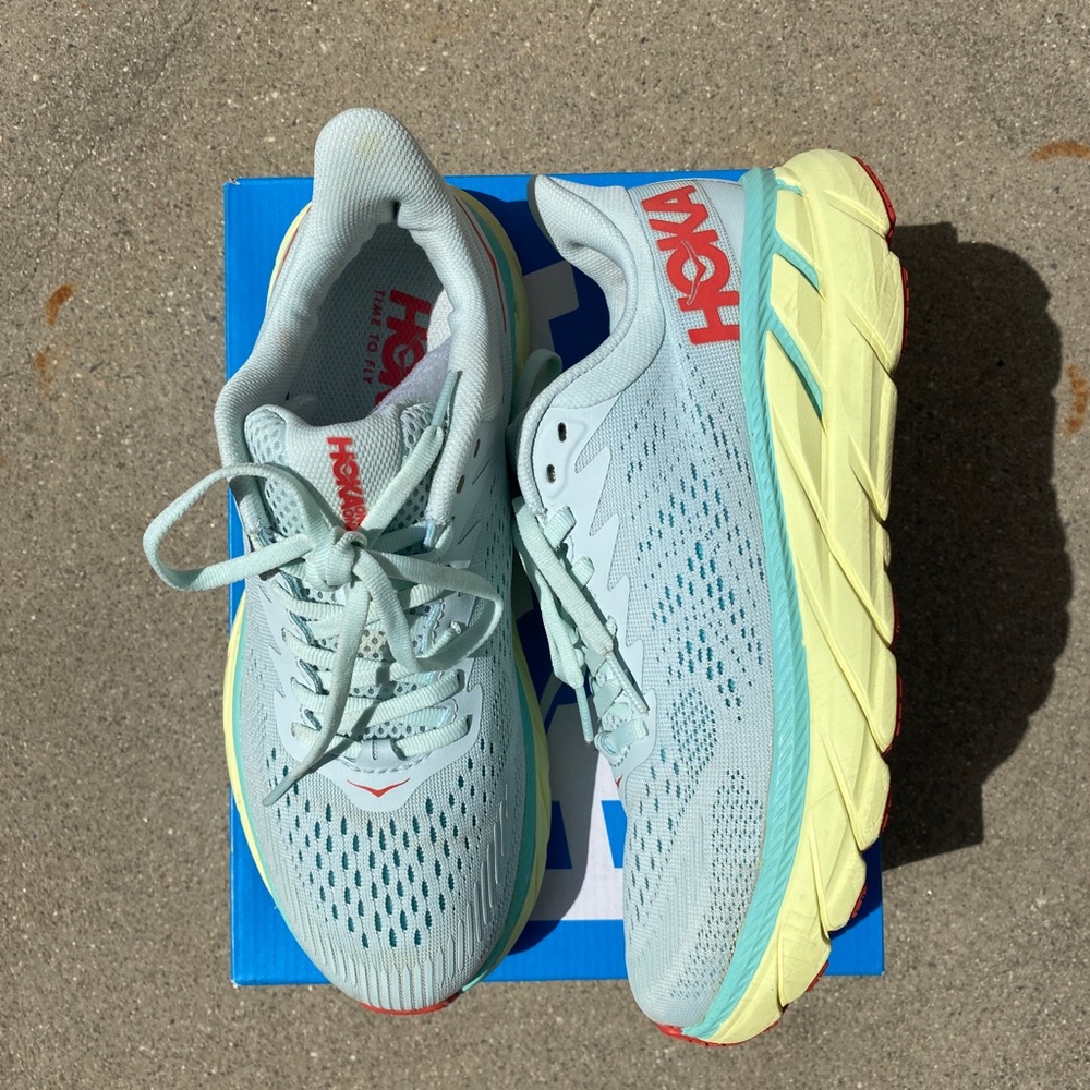 Running shoes